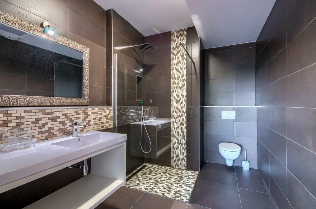 Rooms K&T Sea Side Luxury بولا المظهر الخارجي الصورة
