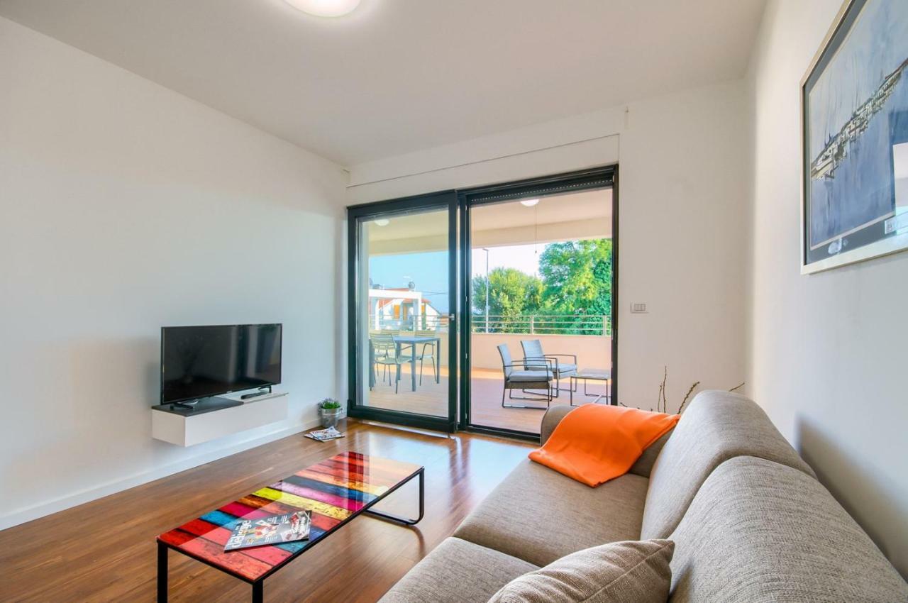 Rooms K&T Sea Side Luxury بولا المظهر الخارجي الصورة