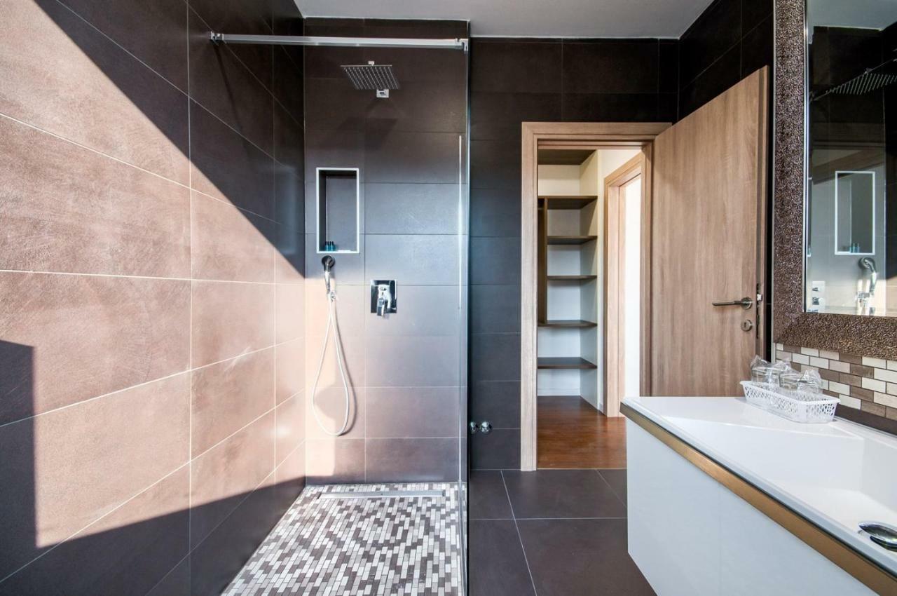 Rooms K&T Sea Side Luxury بولا المظهر الخارجي الصورة